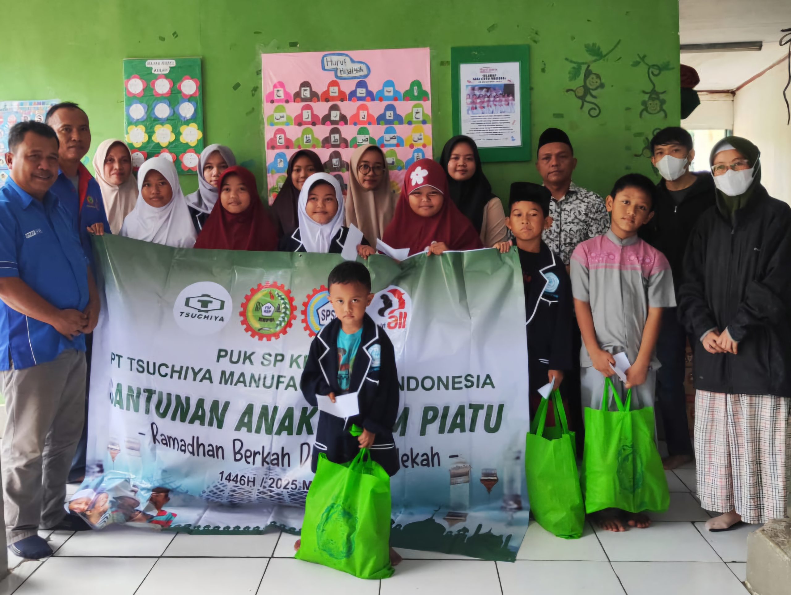 Santunan Anak Yatim Piatu Serikat Pekerja PT Tsuchiya